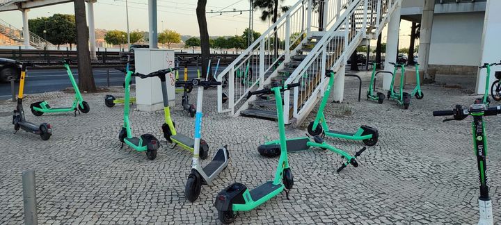 Are electric scooters good for the (urban) environment?