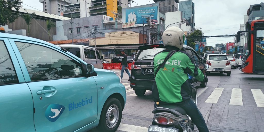 Grab or Go-Jek? What's The Best Taxi App In Southeast Asia?